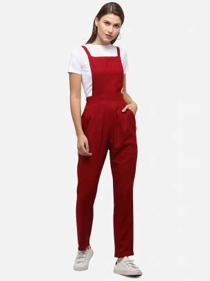 MAROON COTTON REYON BLENDED DUNGAREE WITH WHITE CROP T-SHIRT